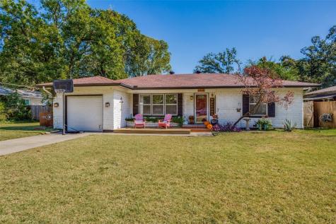 2414 Robinwood Lane Denton TX 76209
