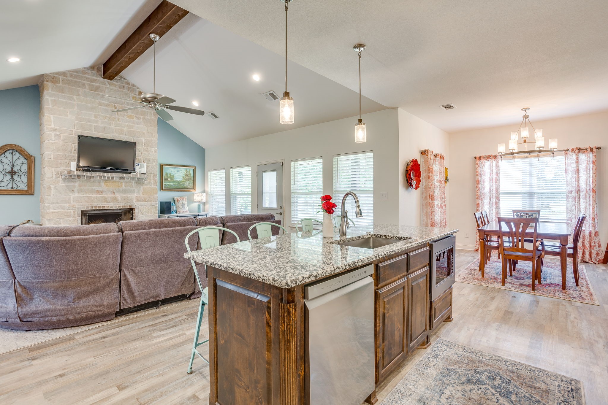 739 County Road 3696 Springtown TX 76082