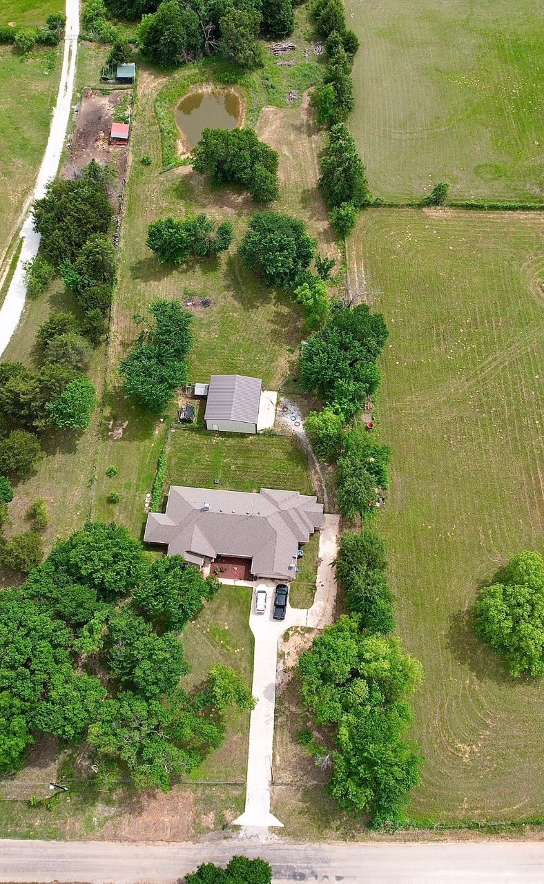 739 County Road 3696 Springtown TX 76082
