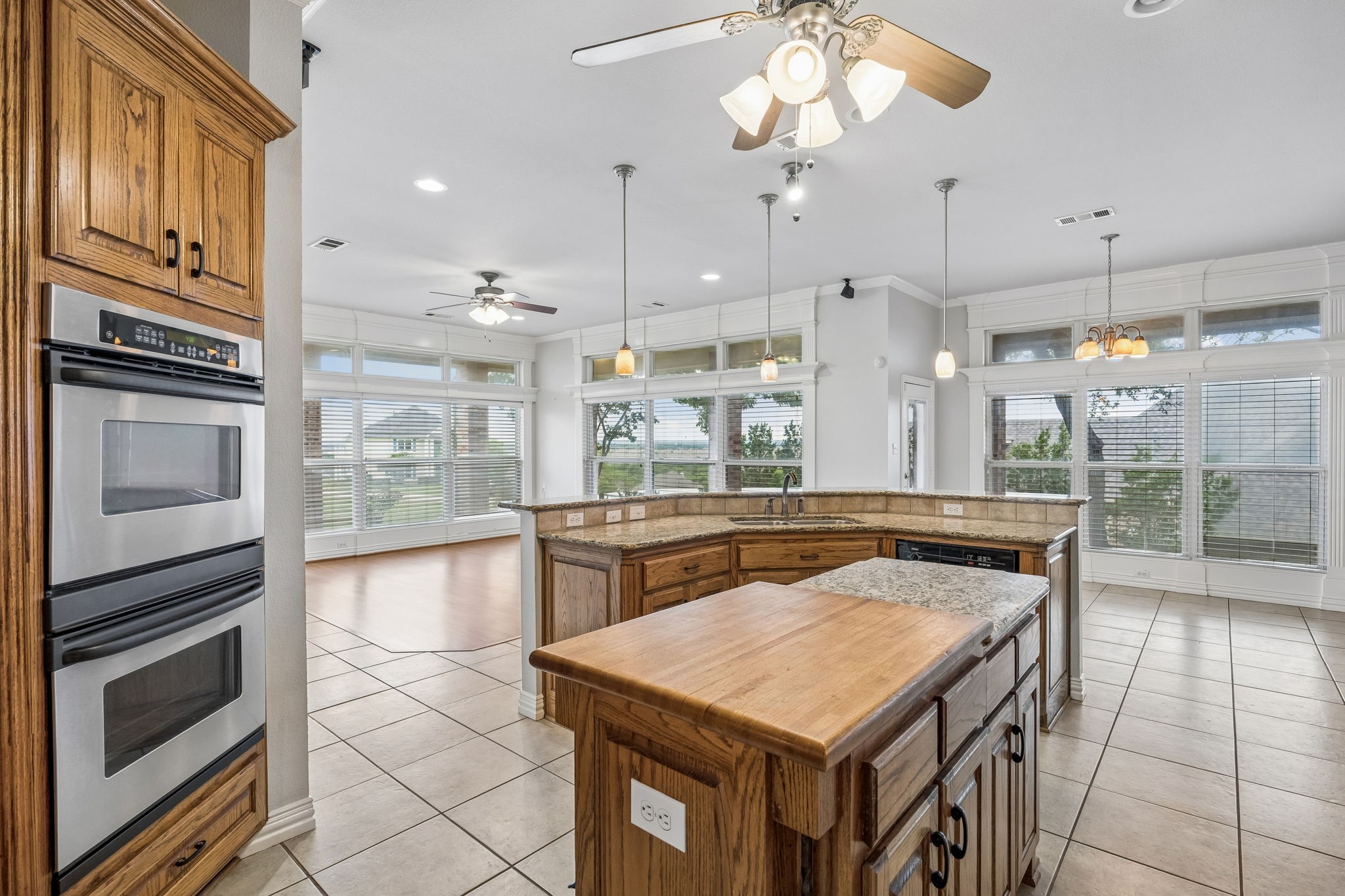 3721 S Lighthouse Hill Lane Fort Worth TX 76179