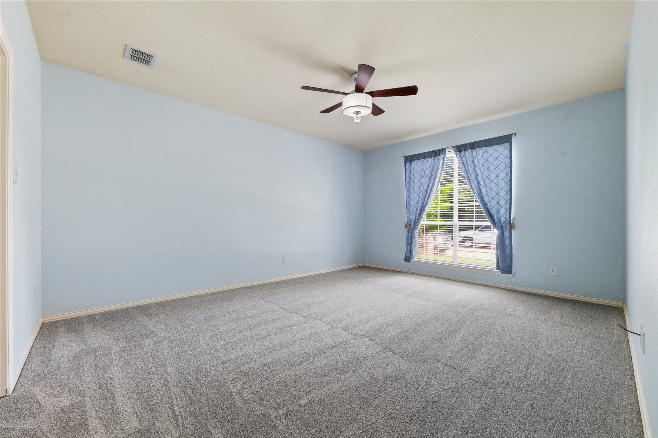 1184 Pleasant Oaks Drive Lewisville TX 75067
