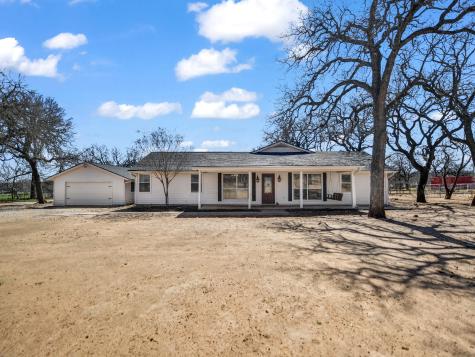 289 County Road 3550 Paradise TX 76073