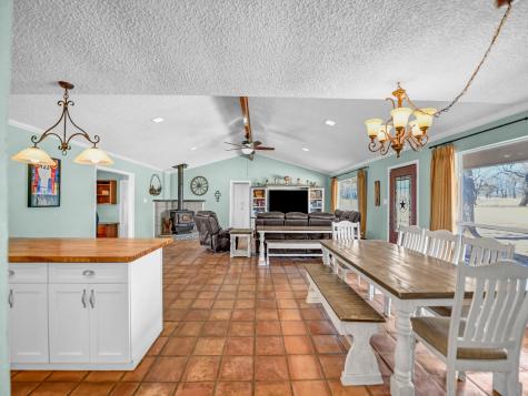 289 County Road 3550 Paradise TX 76073