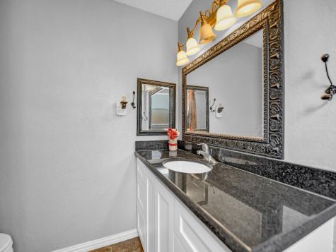 289 County Road 3550 Paradise TX 76073