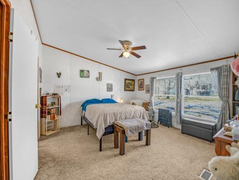 289 County Road 3550 Paradise TX 76073