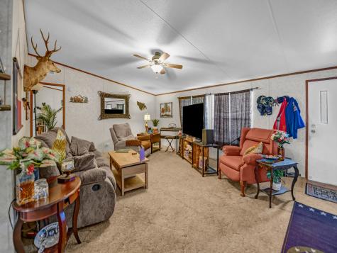 289 County Road 3550 Paradise TX 76073