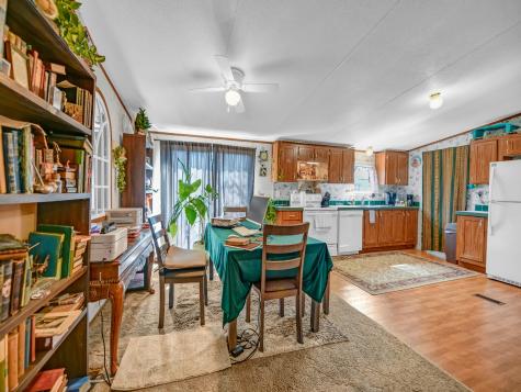 289 County Road 3550 Paradise TX 76073