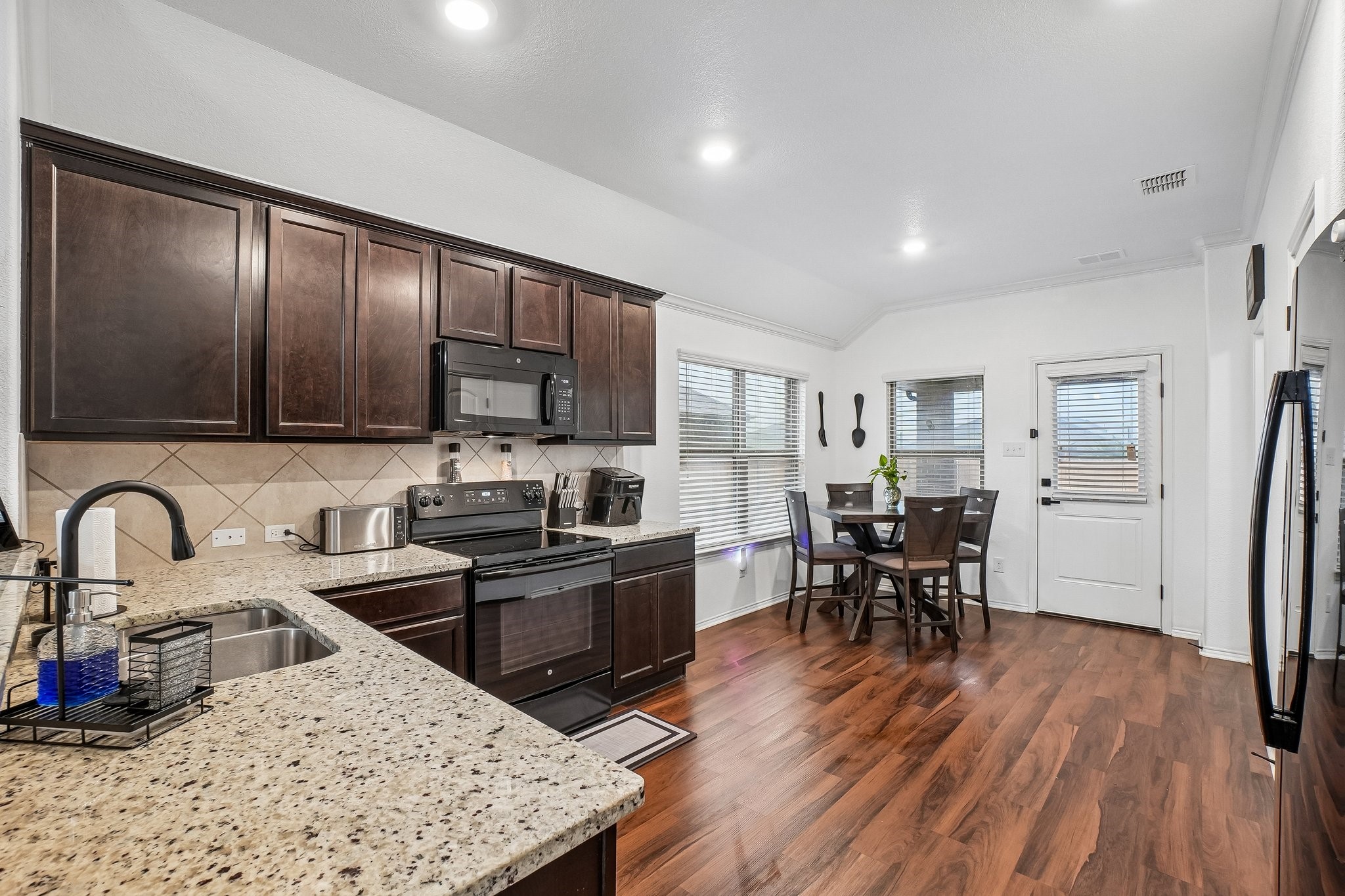 3011 Rosemount Lane Forney TX 75126