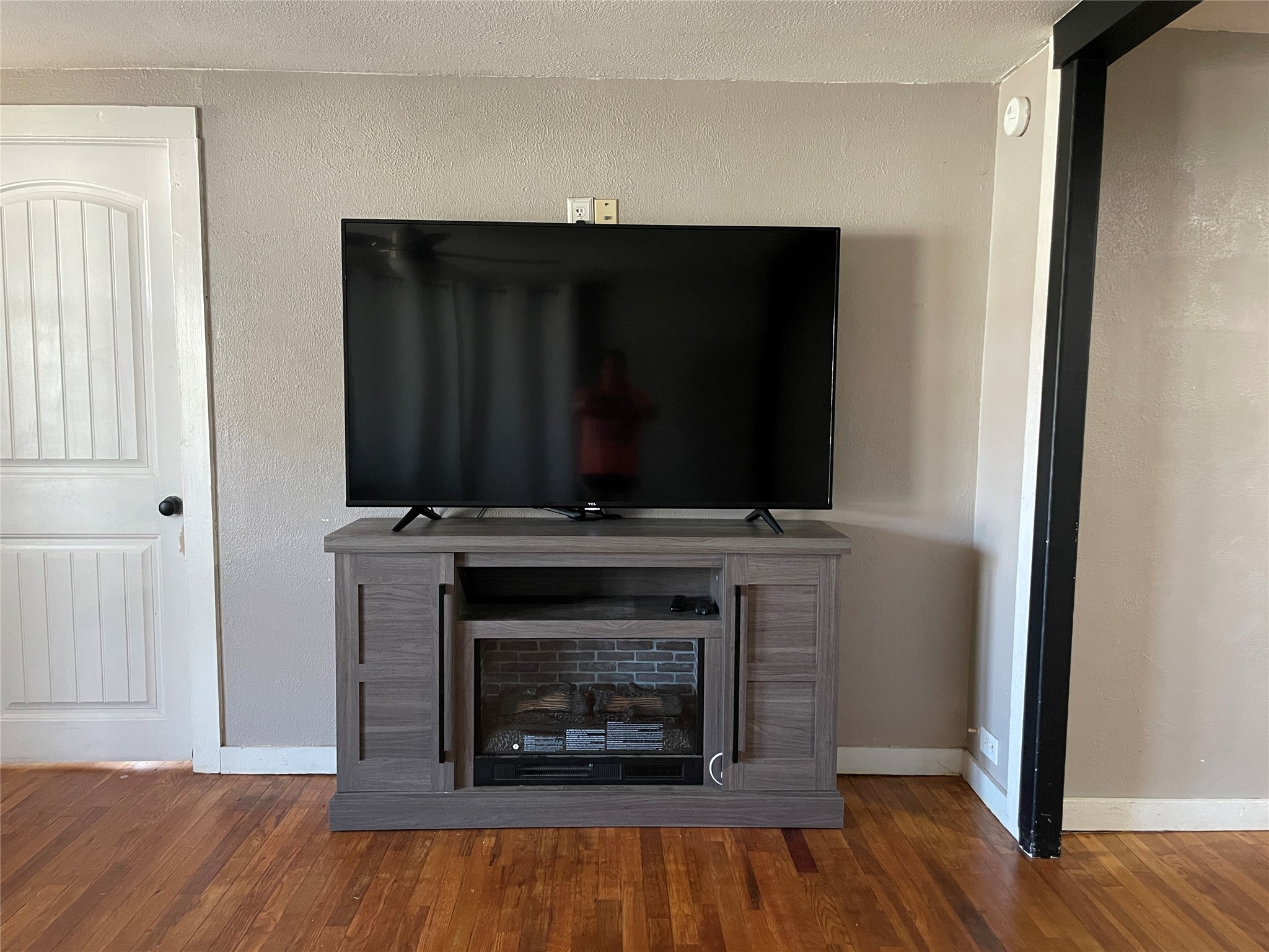 110 S Hubbard Street Alvord TX 76225
