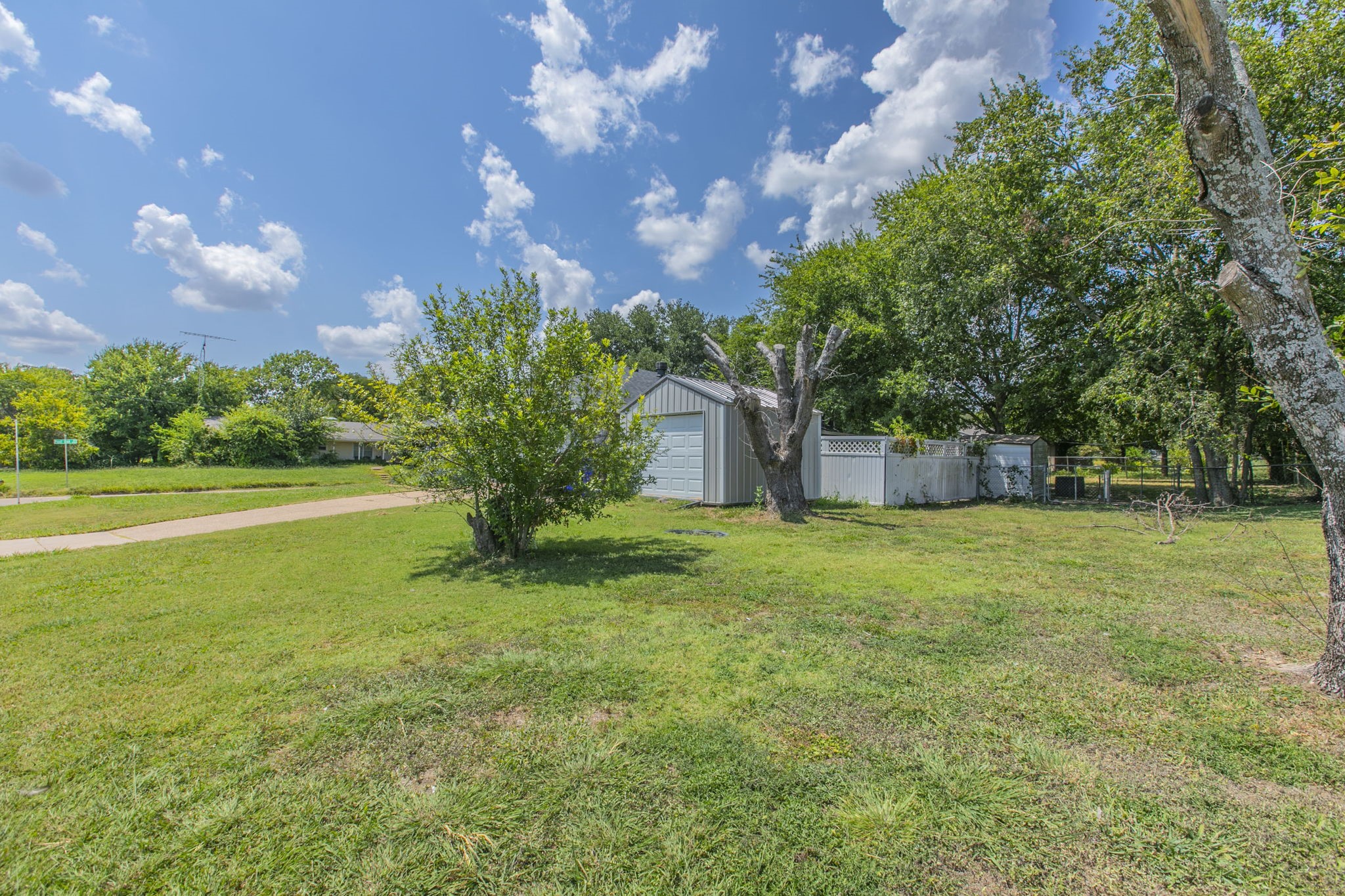 1936 Post Oak Drive Waco TX 76705