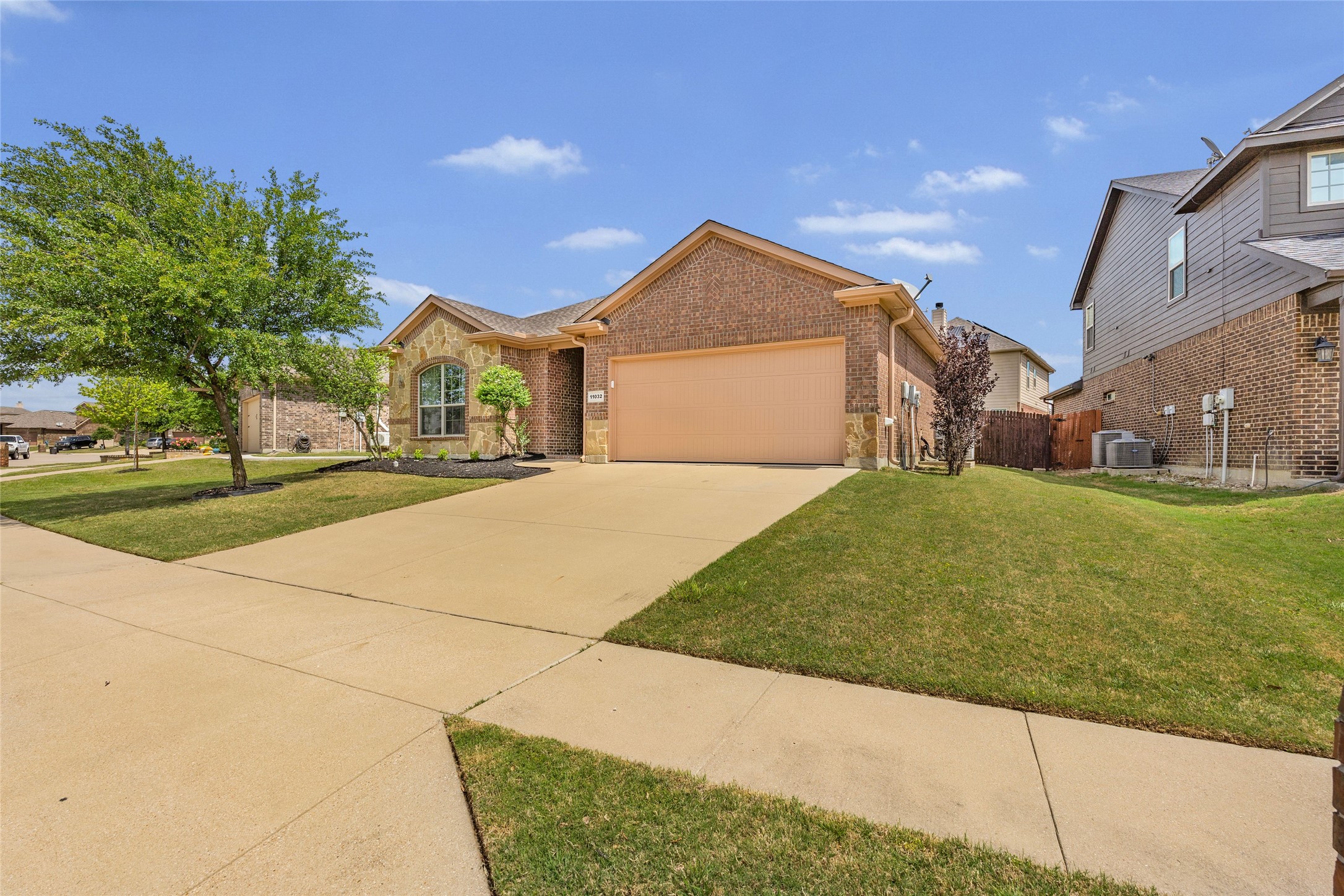 11032 Erinmoor Trail Fort Worth TX 76052