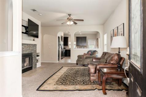 4821 Willow Branch Court Fort Worth TX 76036