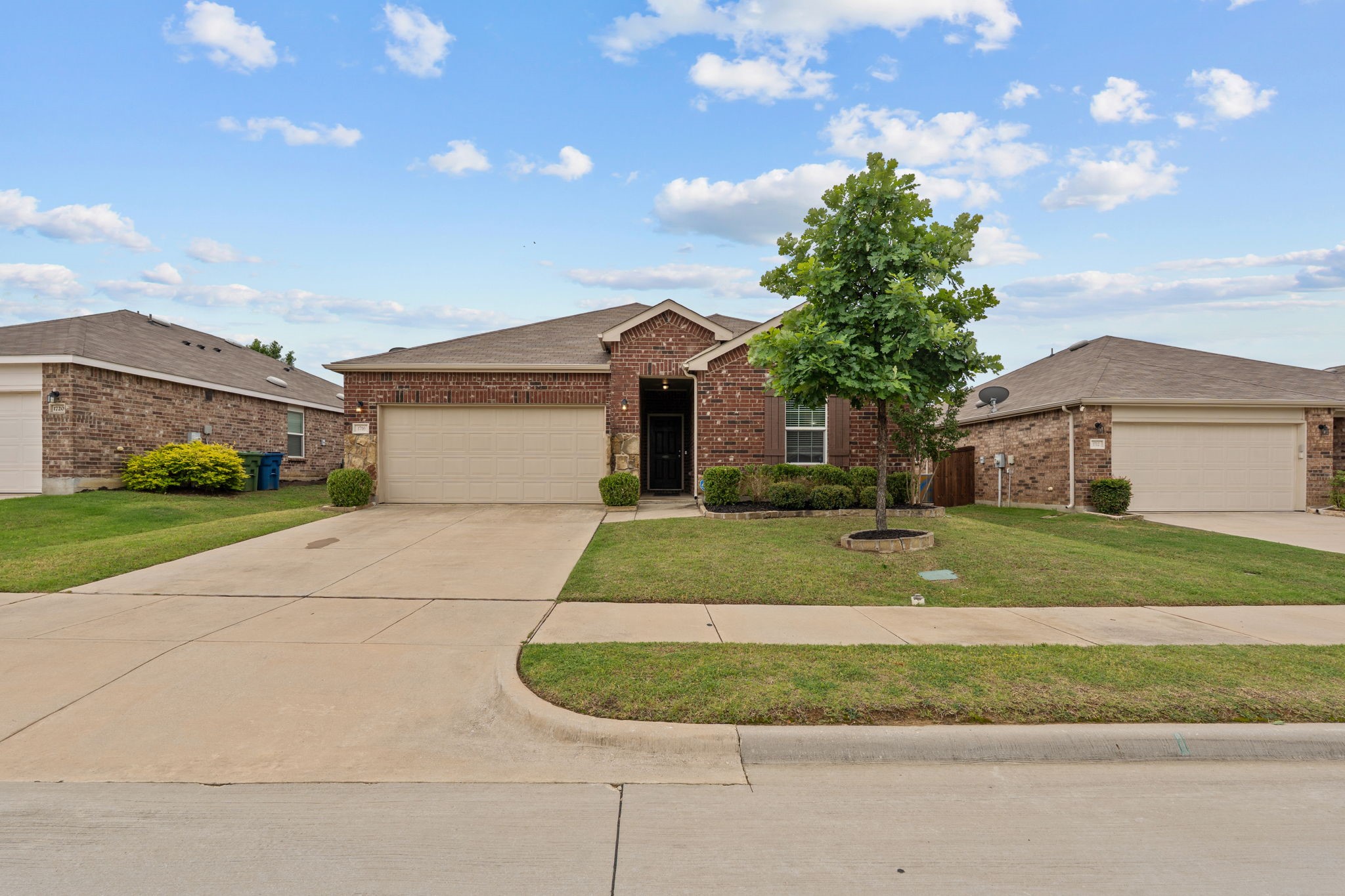 1716 Trace Drive Aubrey TX 76227