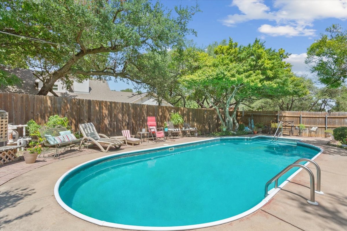 9914 Ramblewood Drive Woodway TX 76712