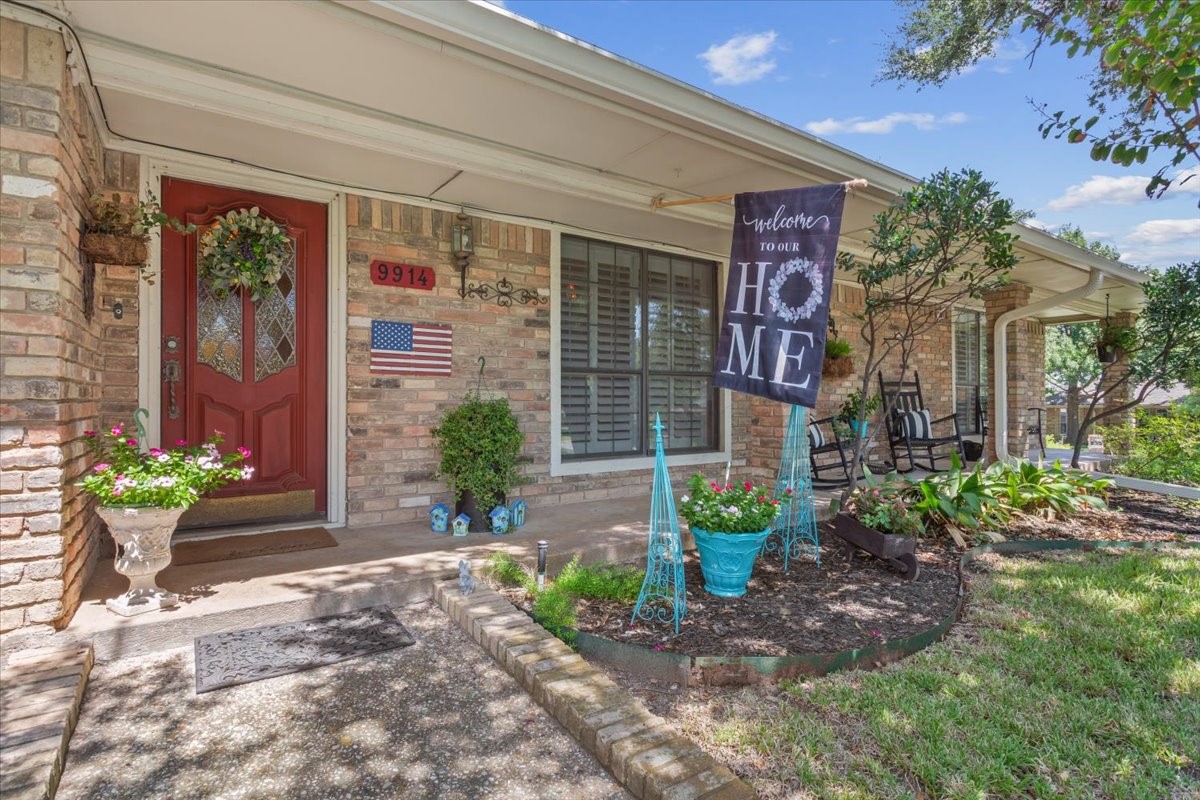 9914 Ramblewood Drive Woodway TX 76712