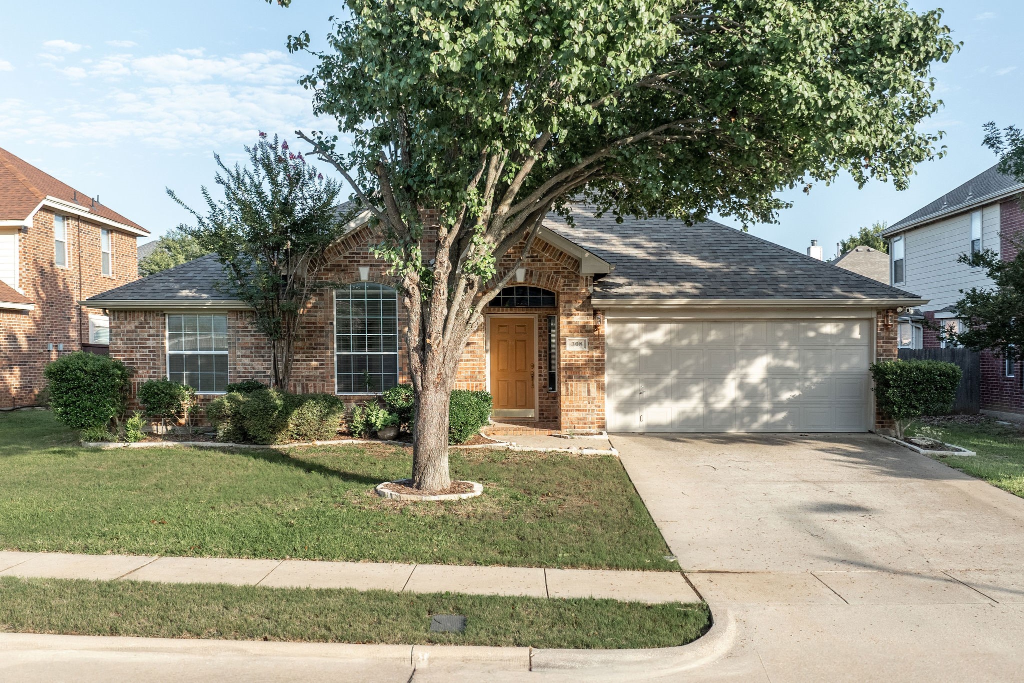 308 Natchez Trail Mansfield TX 76063