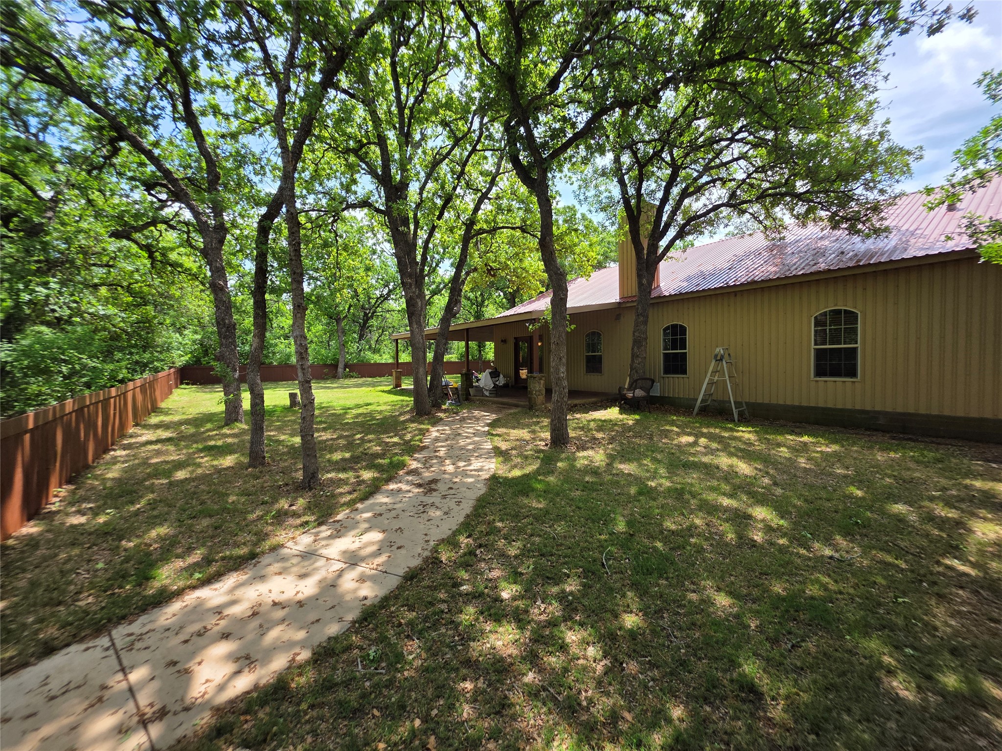 1200 E Fm 2273 May TX 76857