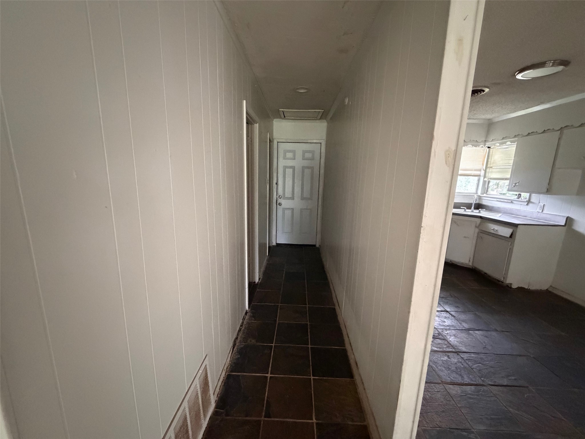 2604 Pinoak Street Granbury TX 76048