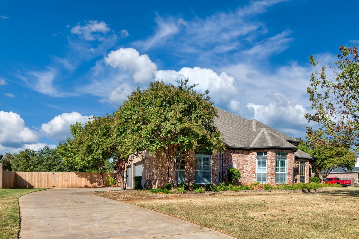 1208 Golden Gate Drive Southlake TX 76092