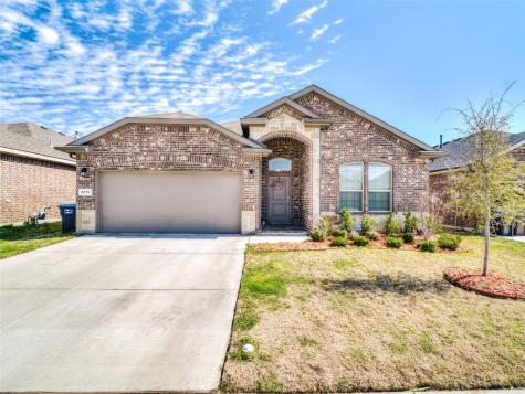 9016 Weepy Hollow Trail Fort Worth TX 76179