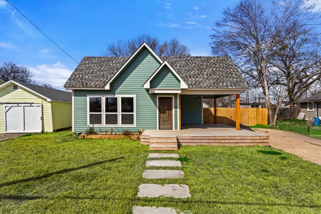 405 E 9th Street Kemp TX 75143