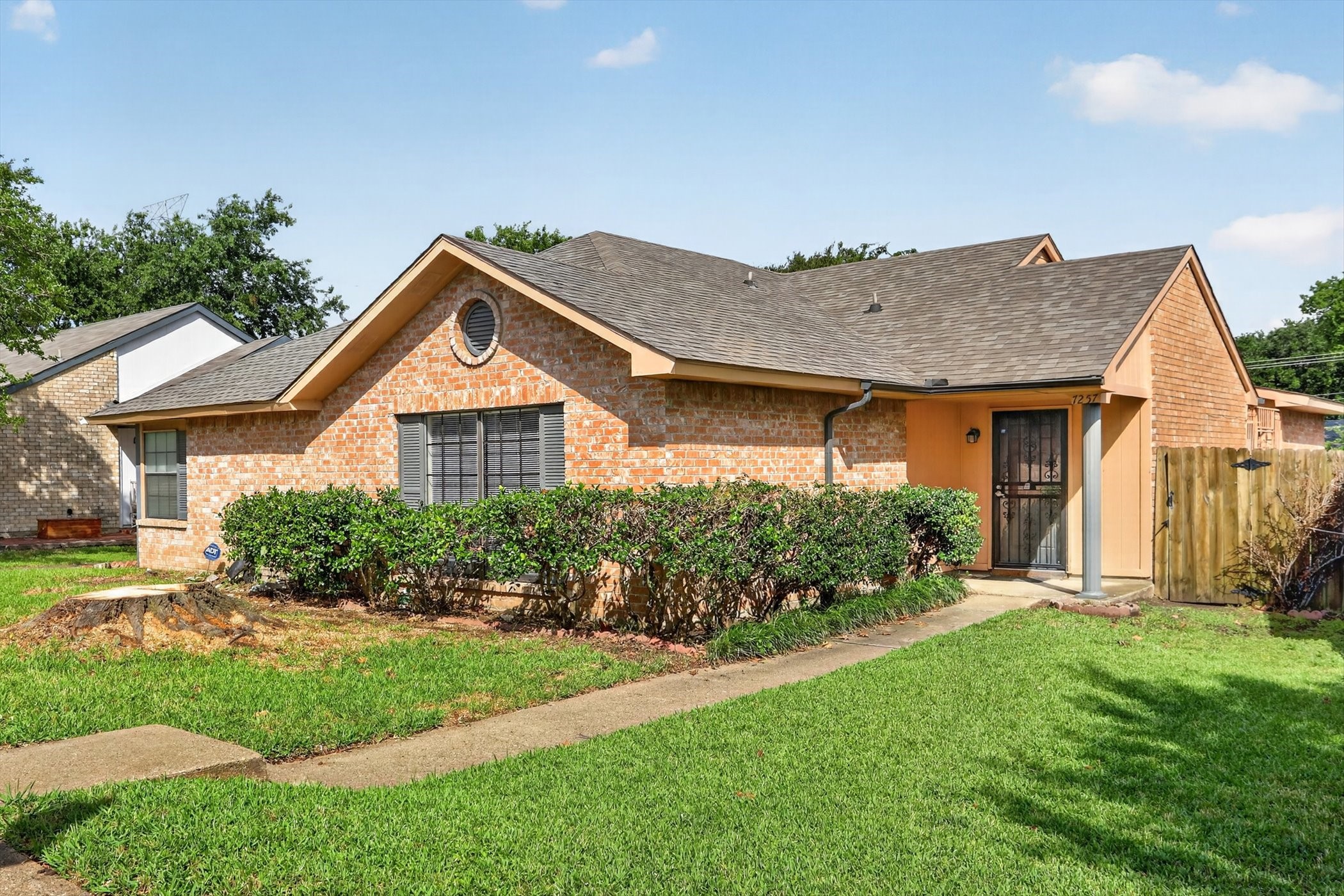7257 Pineberry Road Dallas TX 75249