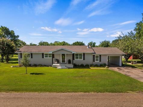 751 NW County Road 1010 Mount Vernon TX 75457