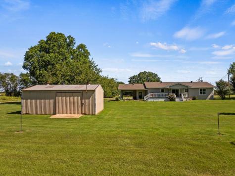 751 NW County Road 1010 Mount Vernon TX 75457