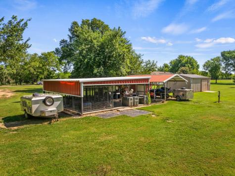 751 NW County Road 1010 Mount Vernon TX 75457