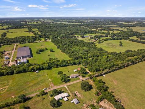 751 NW County Road 1010 Mount Vernon TX 75457