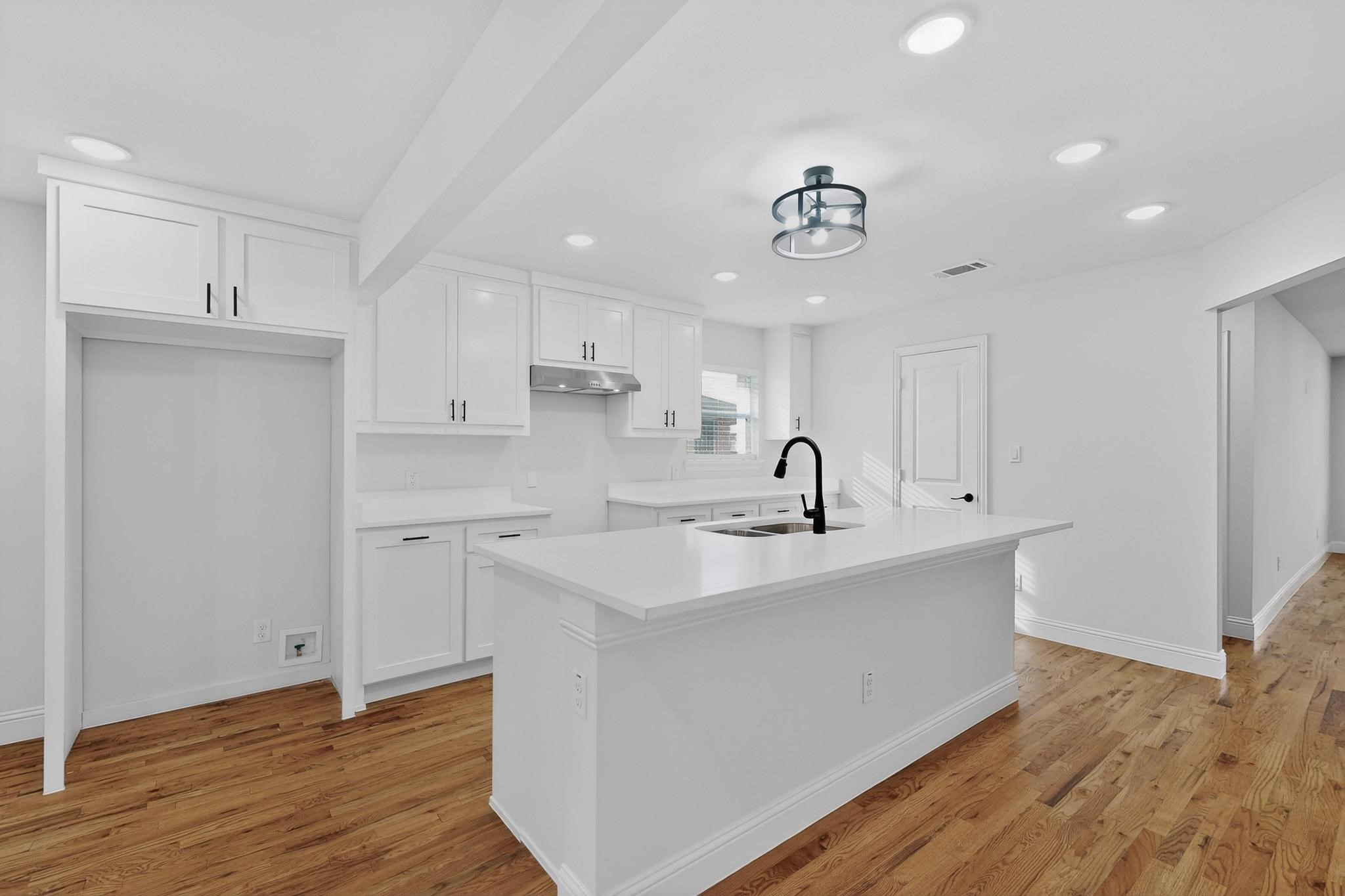 2534 Millermore Street Dallas TX 75216