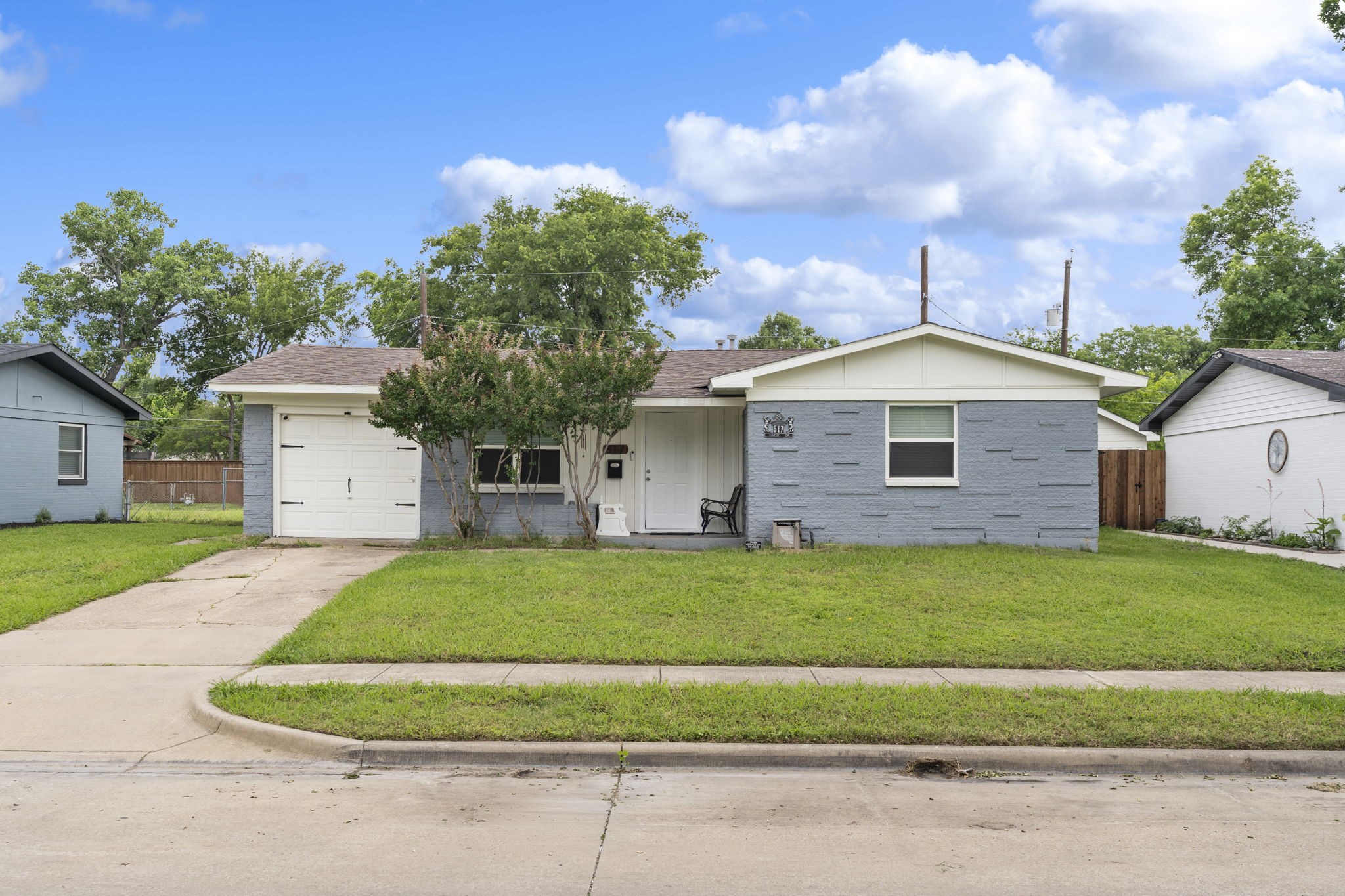 517 Hardy Drive Garland TX 75041