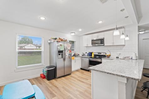 517 Hardy Drive Garland TX 75041