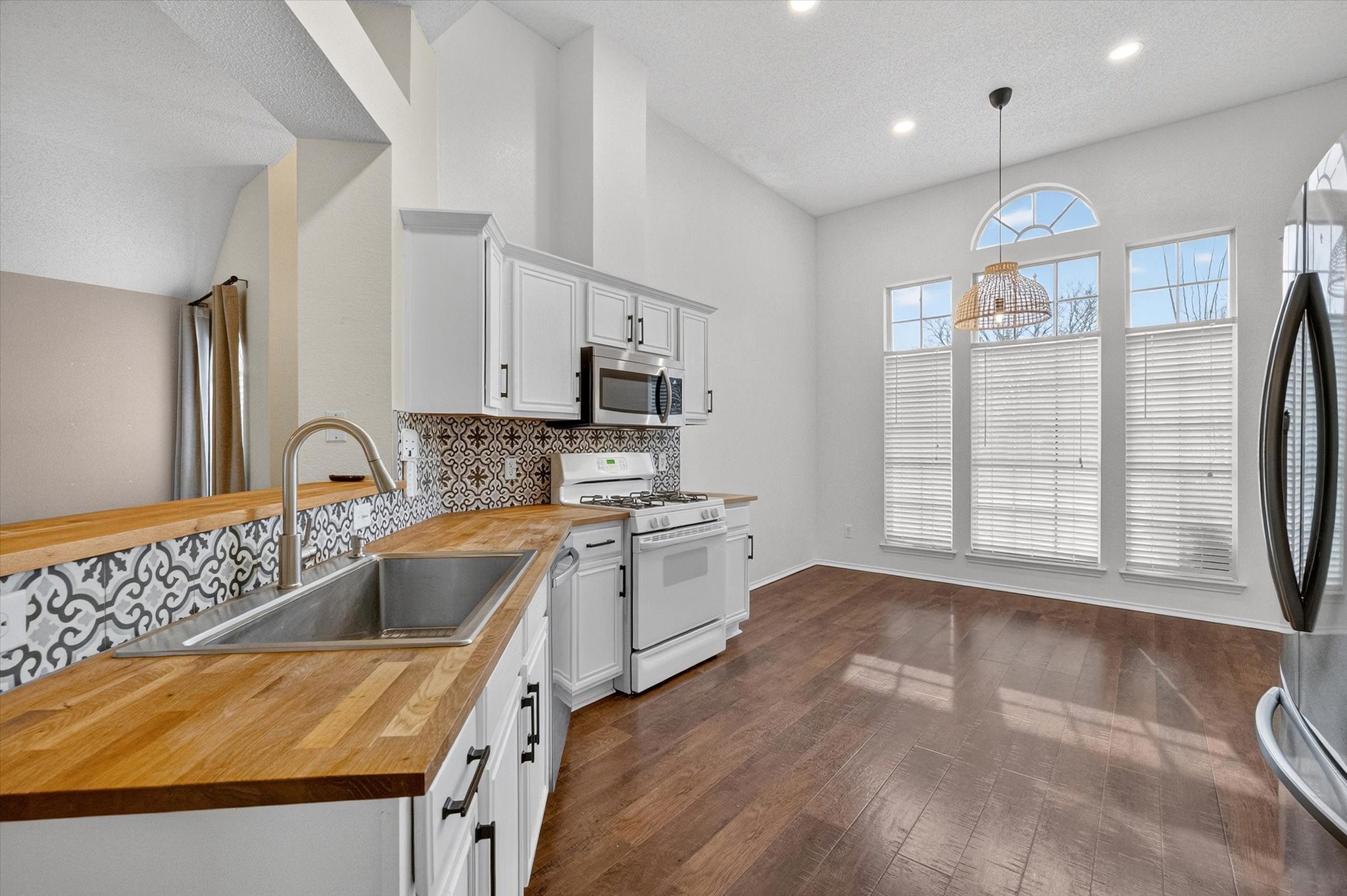 3033 Blue Jay Lane Midlothian TX 76065