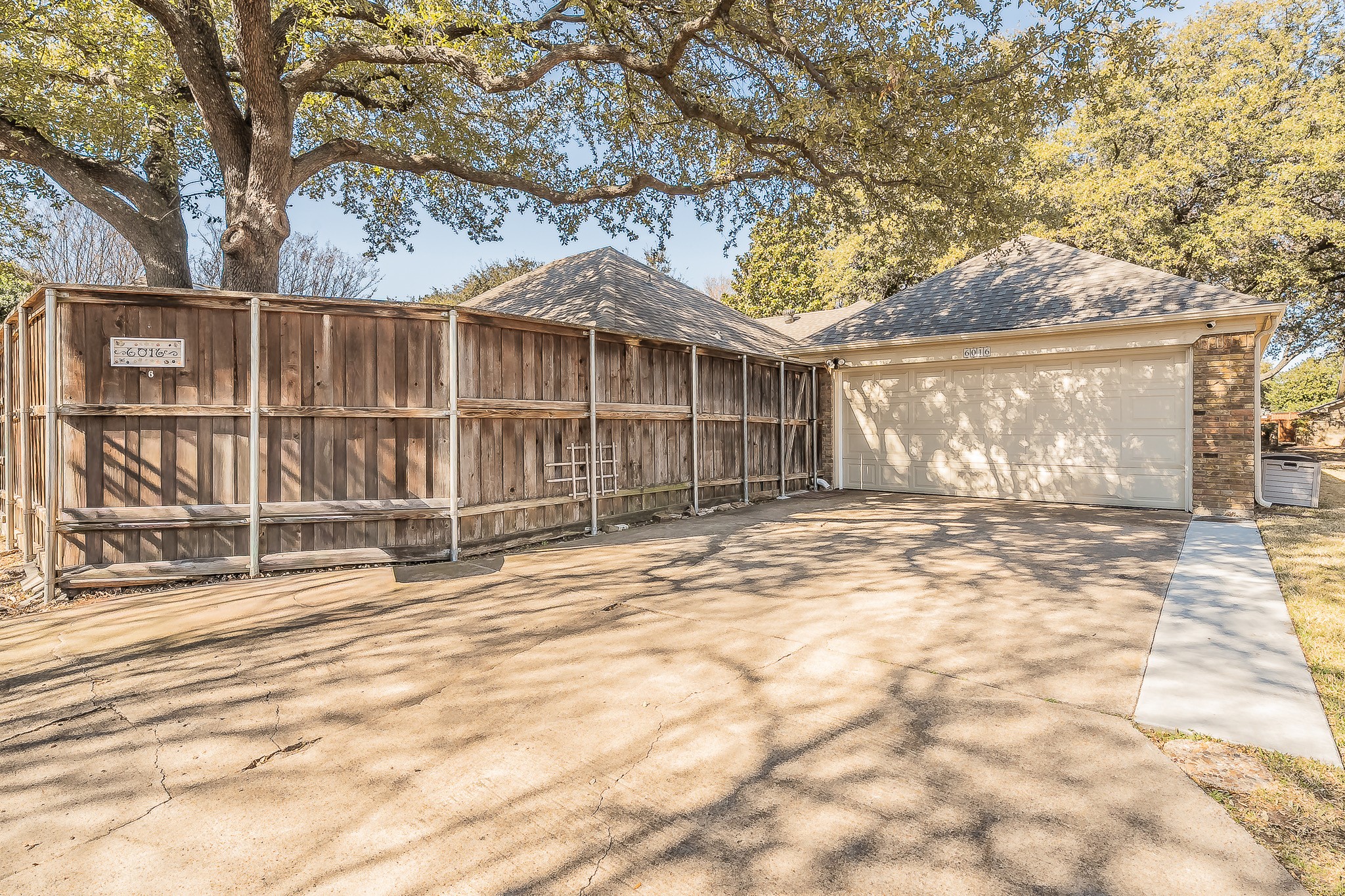 6016 Timber Creek Lane Dallas TX 75248