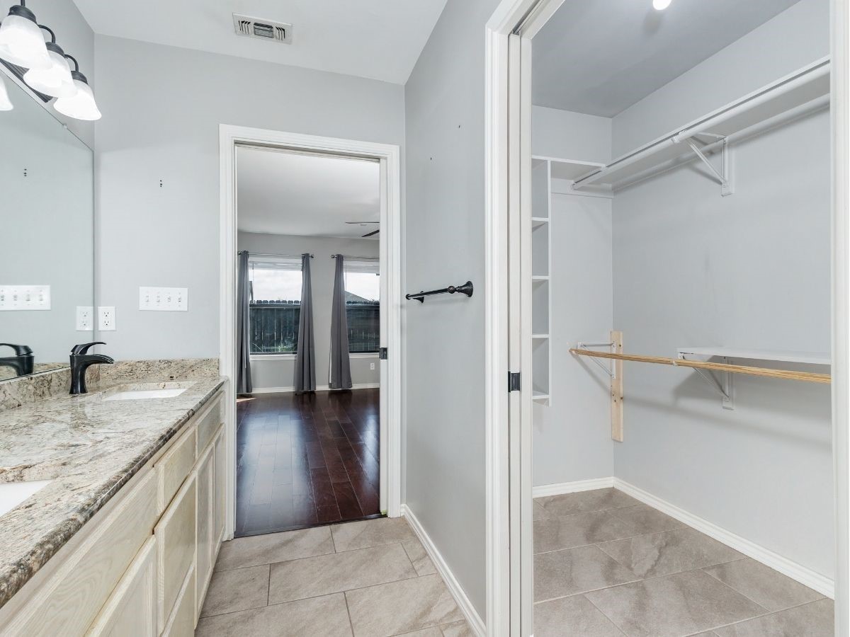 212 A Wills Way Early TX 76802