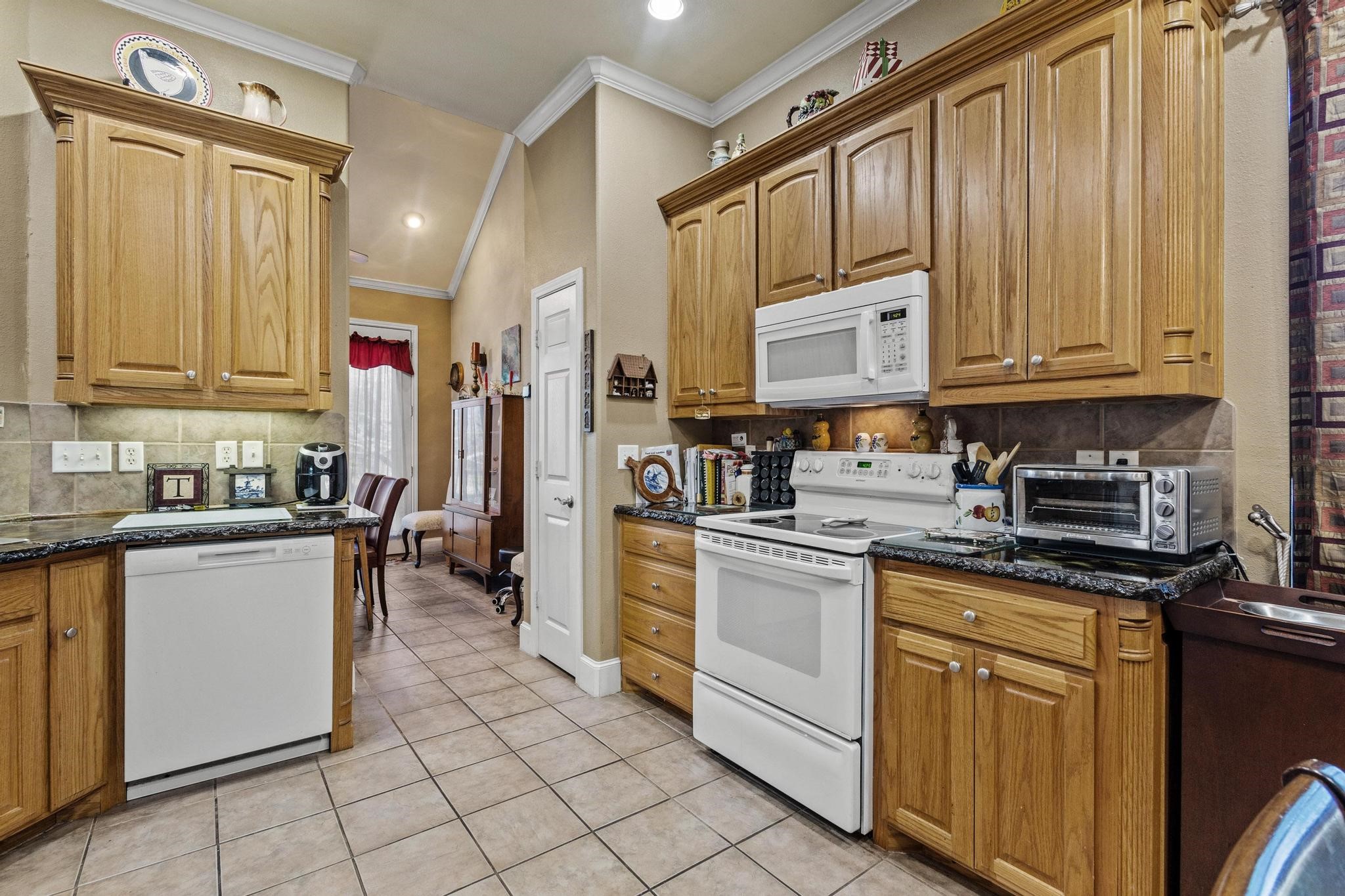 5002 Mesquite Ridge Trail Sherman TX 75092