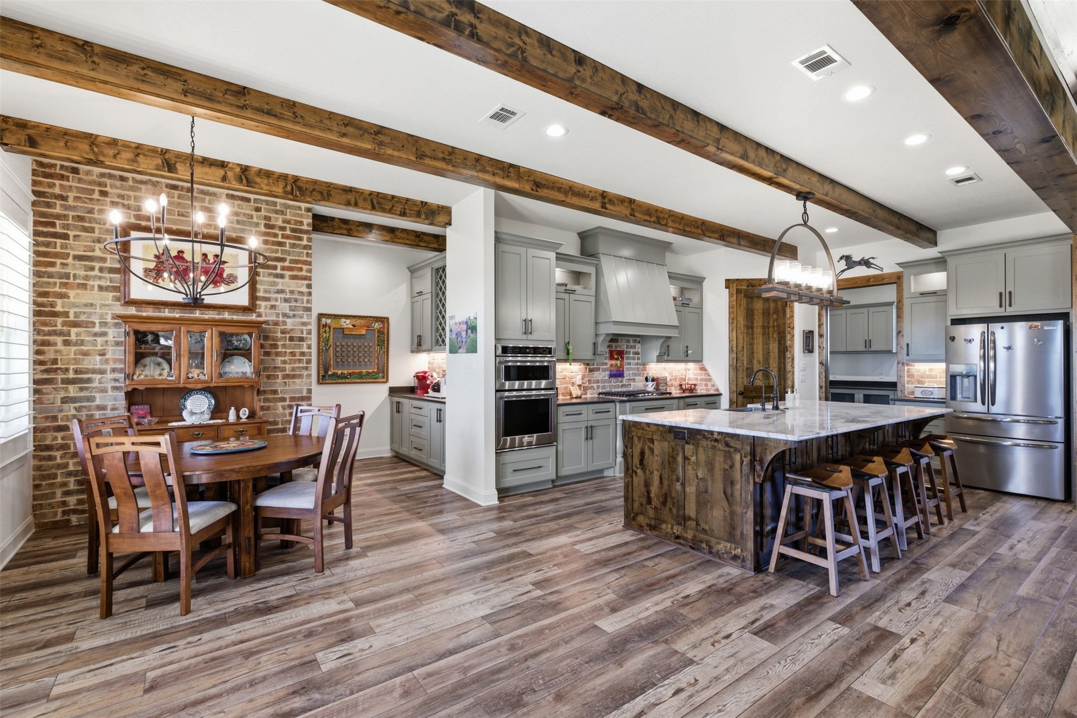 208 Shady Oaks Drive Runaway Bay TX 76426