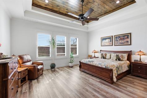 208 Shady Oaks Drive Runaway Bay TX 76426