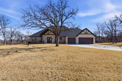 208 Shady Oaks Drive Runaway Bay TX 76426