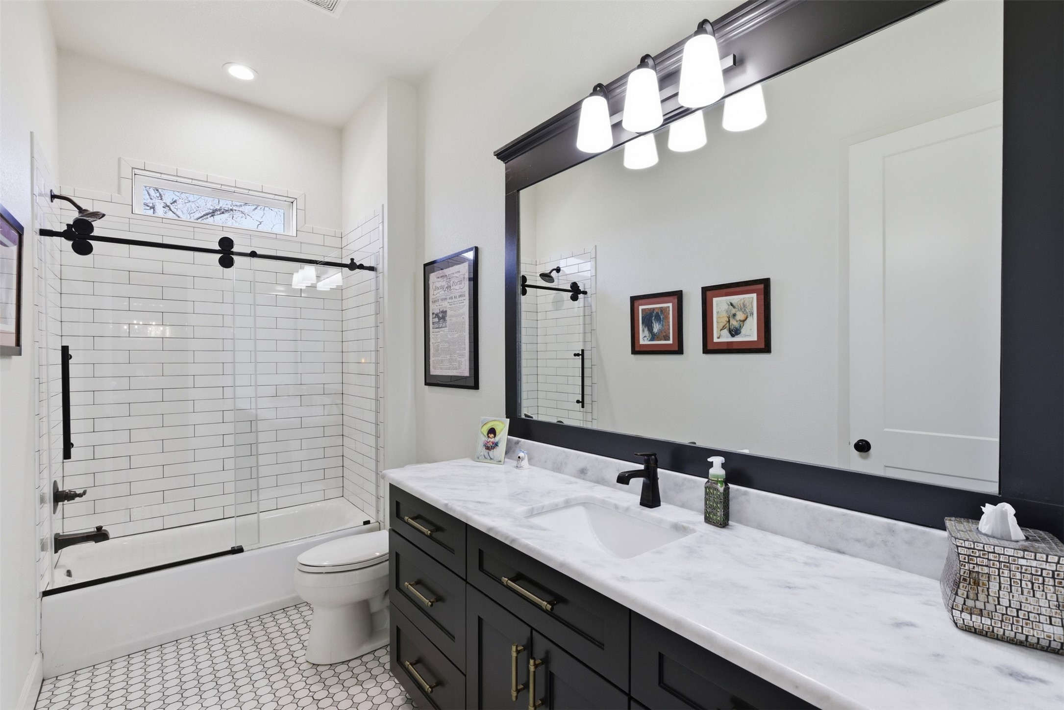208 Shady Oaks Drive Runaway Bay TX 76426