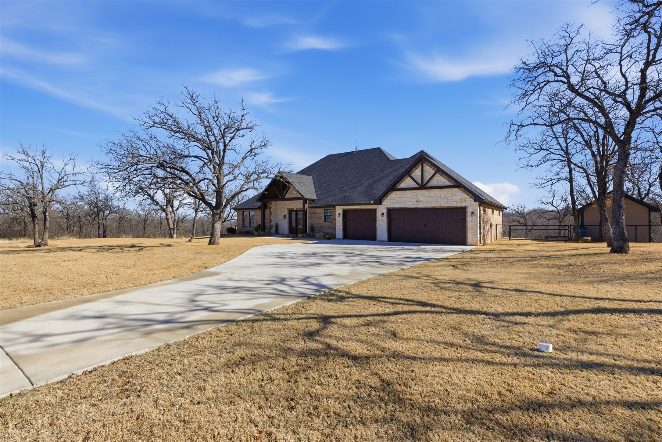 208 Shady Oaks Drive Runaway Bay TX 76426