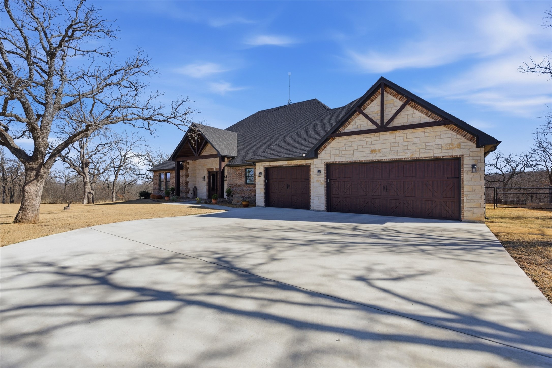 208 Shady Oaks Drive Runaway Bay TX 76426