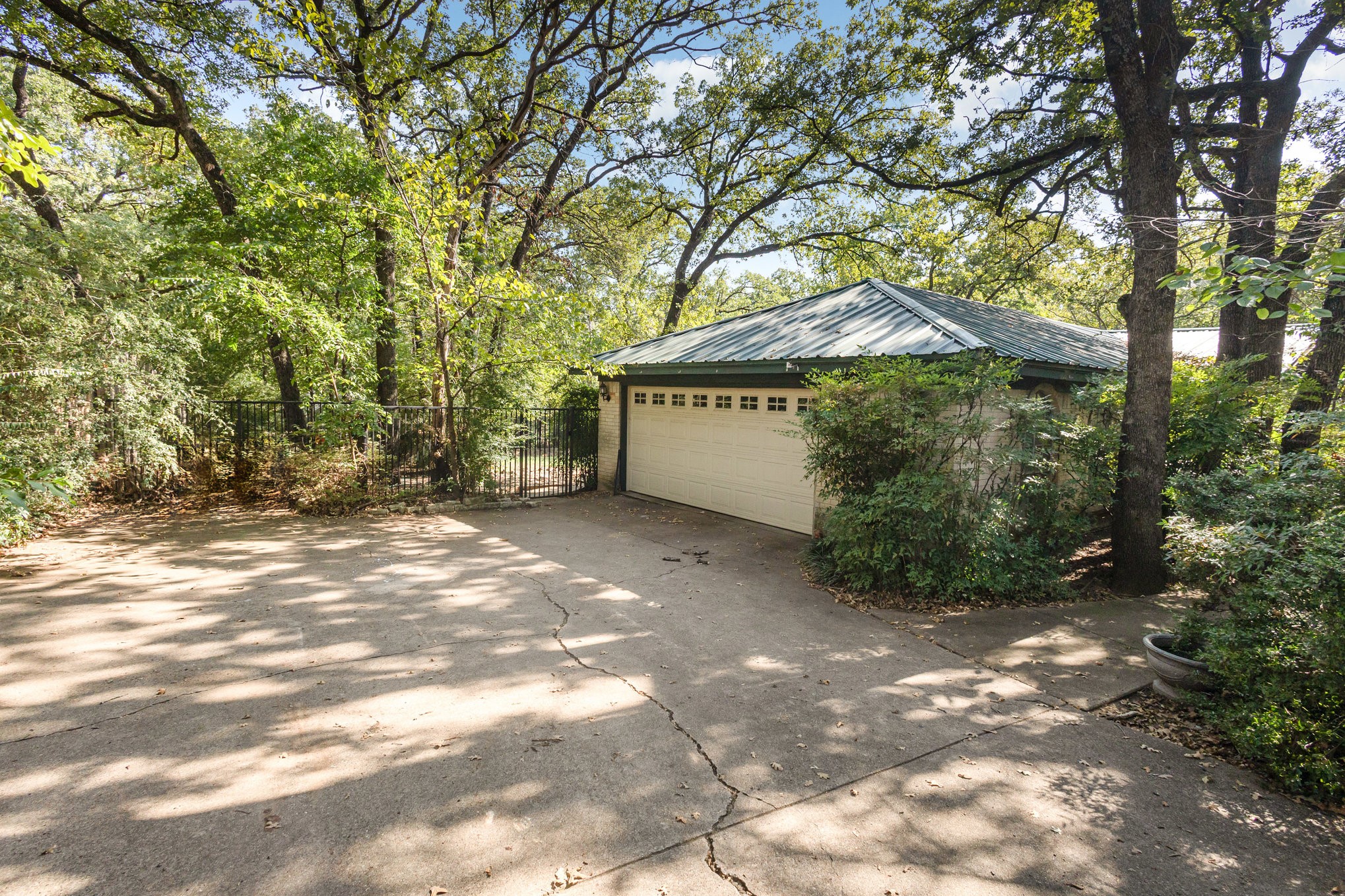 2308 Westwood Drive Arlington TX 76012