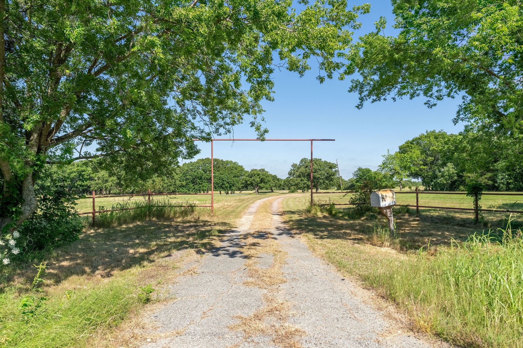 27659 Us Highway 377 Gordonville TX 76245