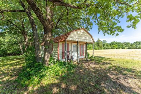 27659 Us Highway 377 Gordonville TX 76245