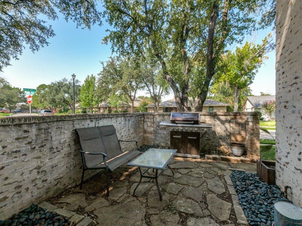1501 Northland Street Carrollton TX 75006