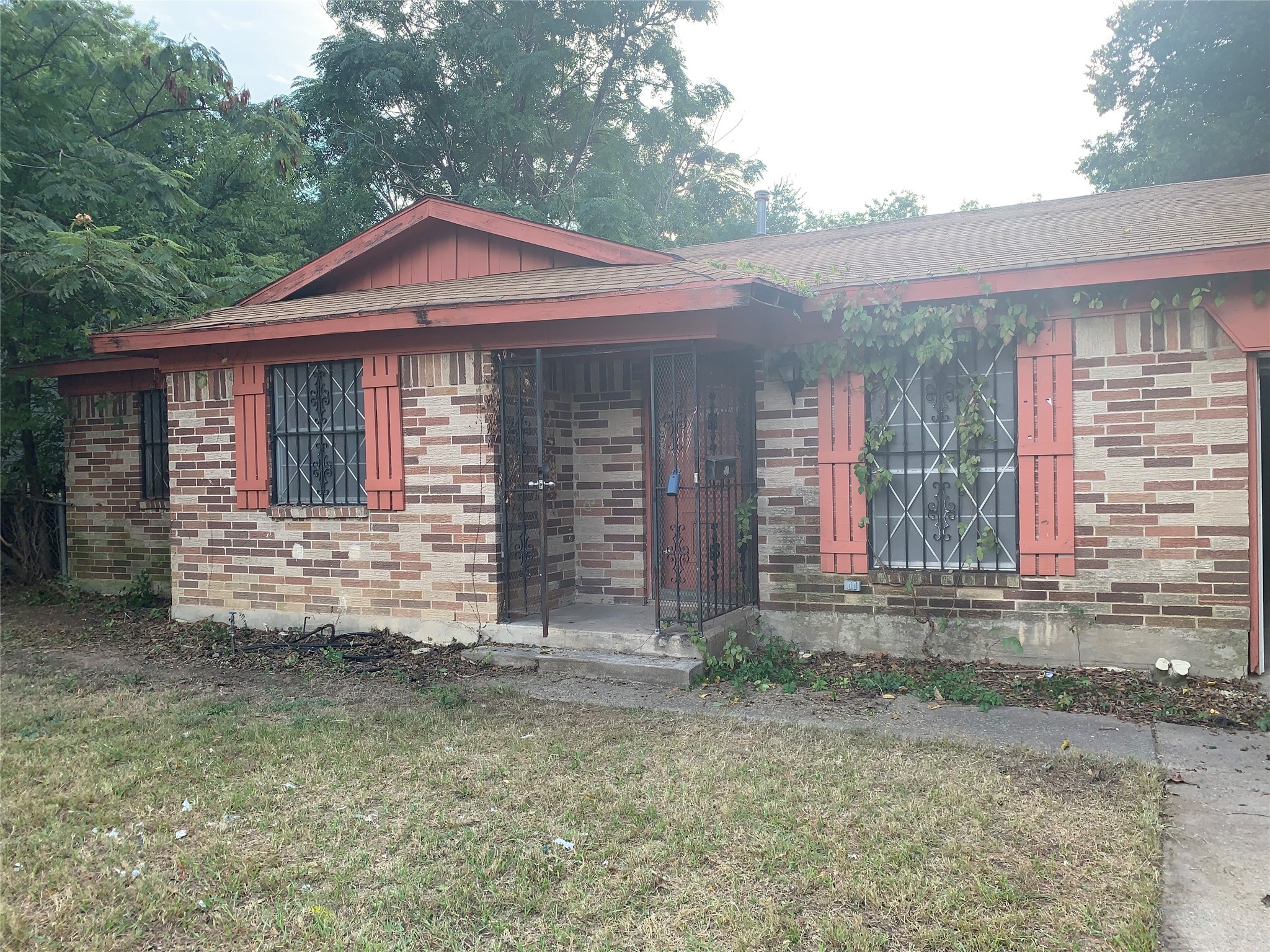 1267 Hidden Valley Drive Dallas TX 75241