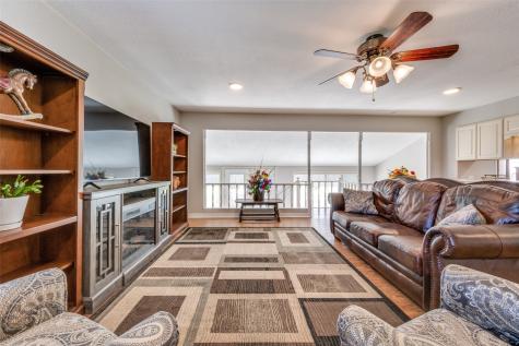 909 Coffield Street Bowie TX 76230