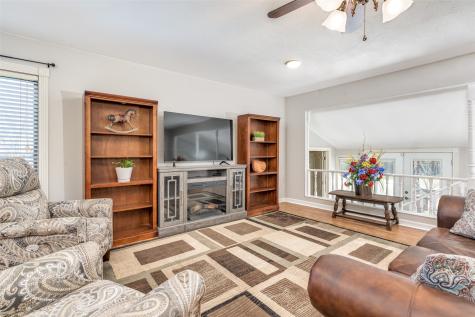 909 Coffield Street Bowie TX 76230